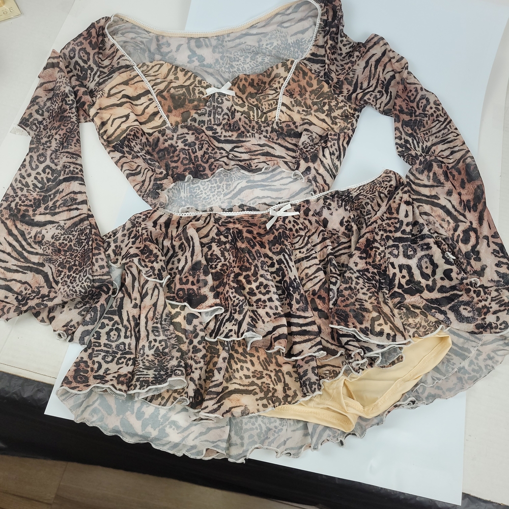 SHEIN Leopard Print Sheer Outfit - Picture 7 of 7